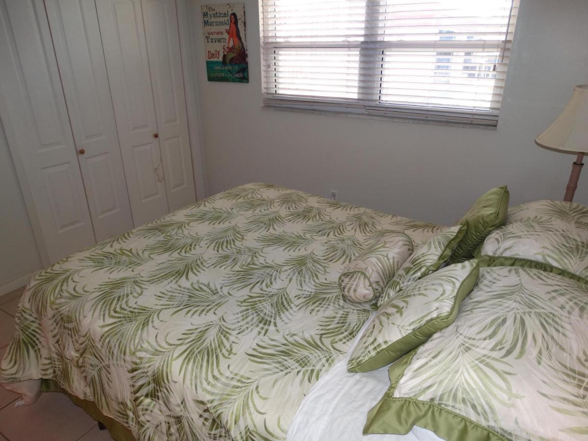Spanish Main Unit 4- Direct Oceanfront Condo! Cocoa Beach Exterior photo